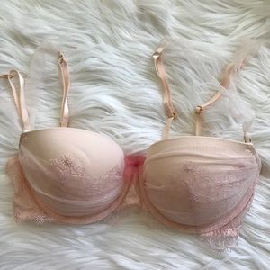 Victoria’s Secret Dream Angels Push Up Bra 32D